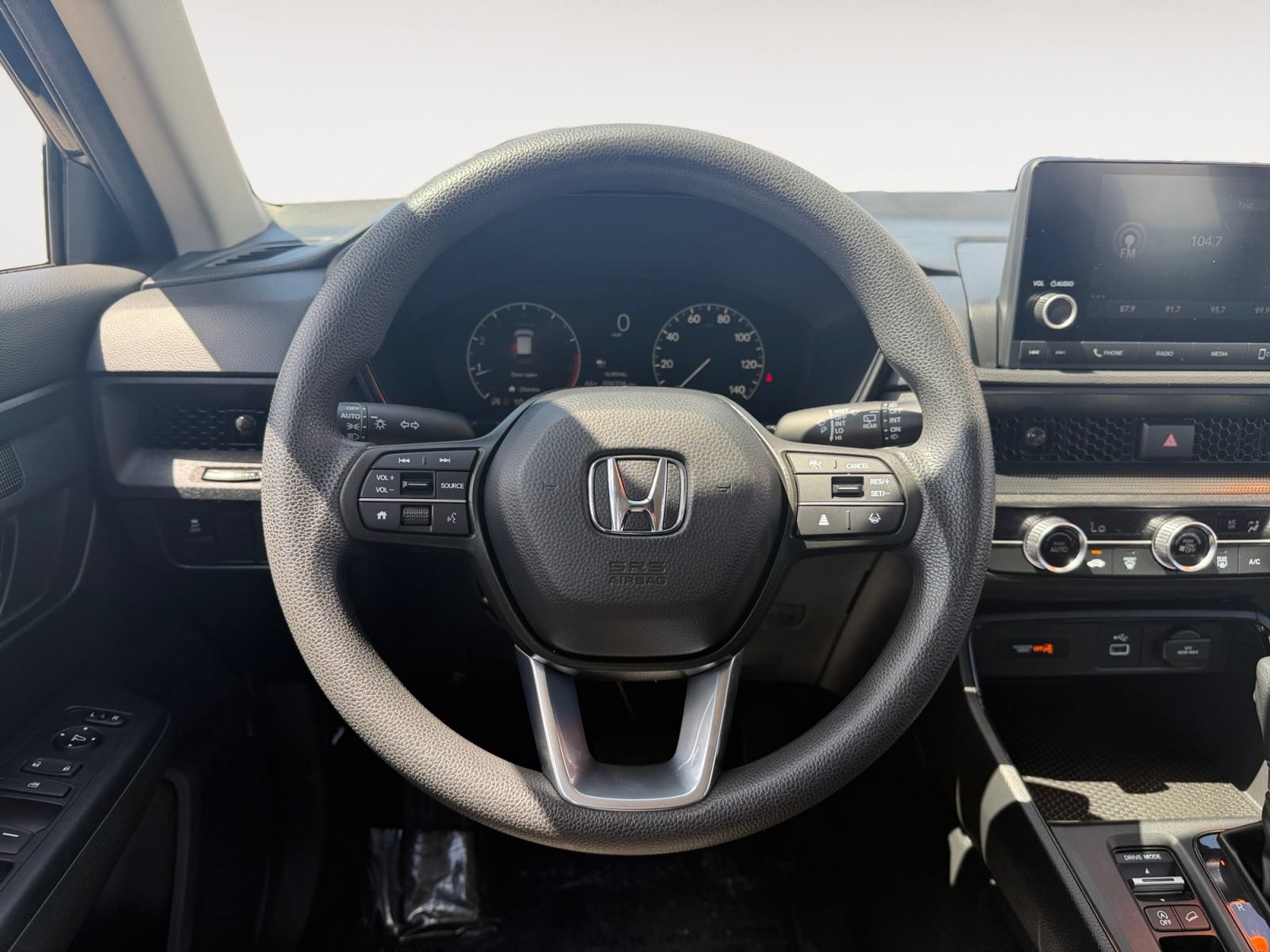 Used 2025 Honda CR-V LX image 12