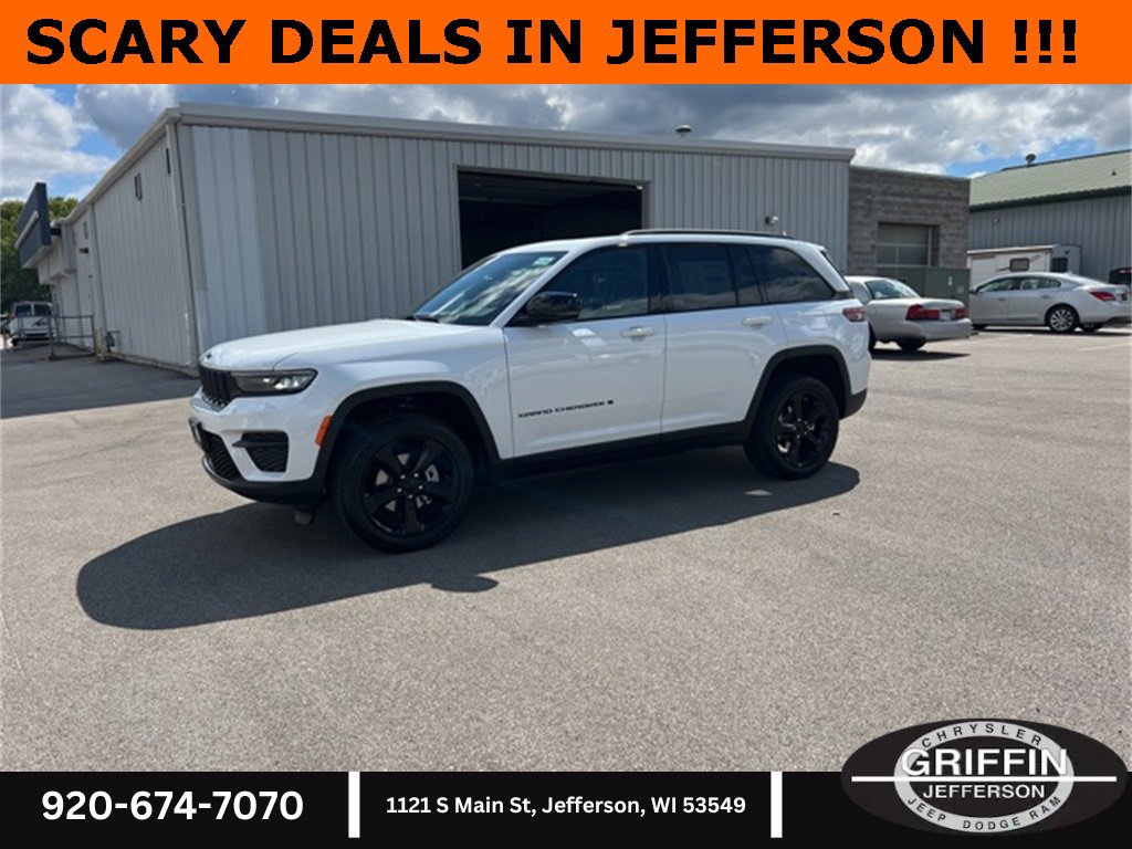 New 2025 Jeep Grand Cherokee Altitude