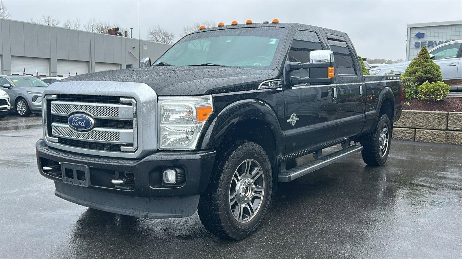Used 2016 Ford F350 Platinum w/ Platinum Package AWD/4WD image 3