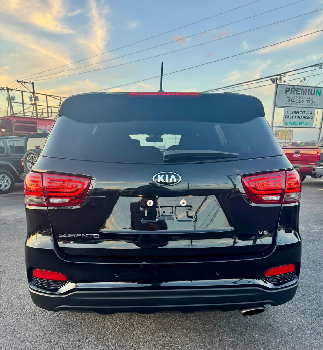 Used 2020 Kia Sorento S FWD image 9