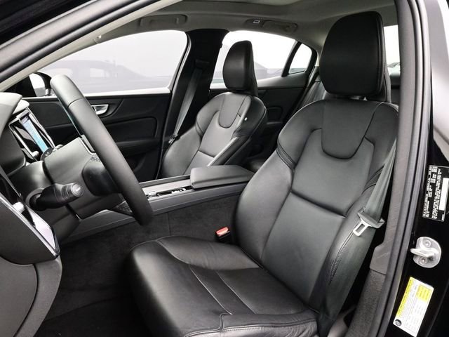 Used 2024 Volvo S60 B5 Core image 5
