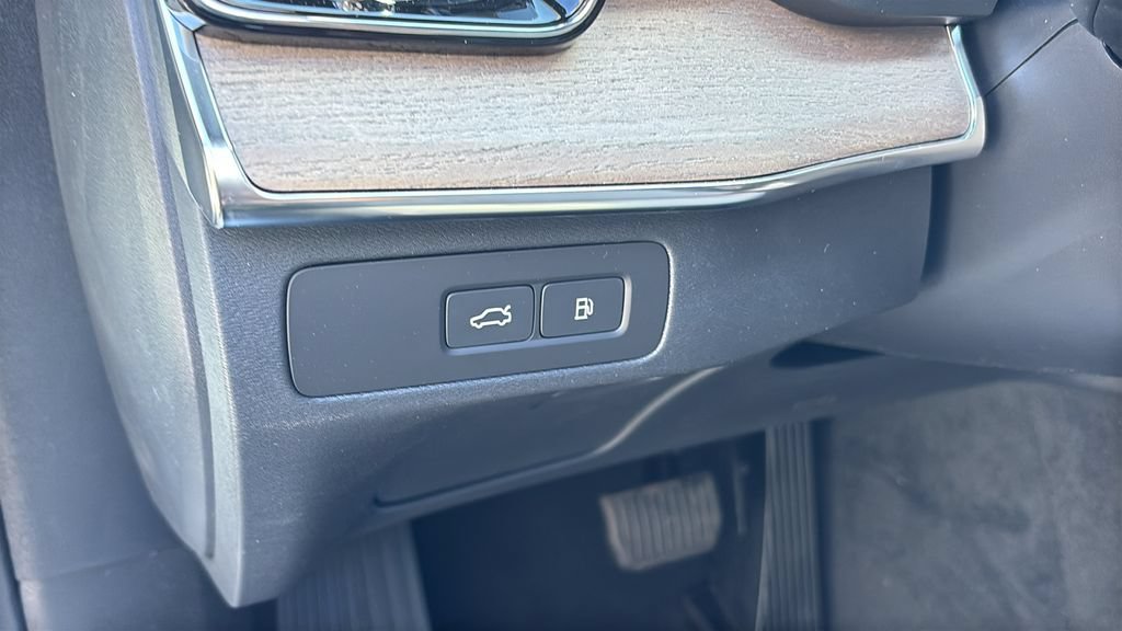 New 2026 Volvo XC90 T8 Ultra AWD/4WD image 13