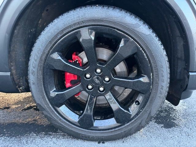 Used 2020 Ford Explorer ST w/ ST Street Pack image 24