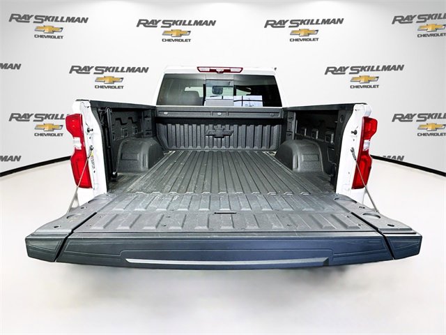 Used 2025 Chevrolet Silverado 1500 High Country w/ Technology Package image 27