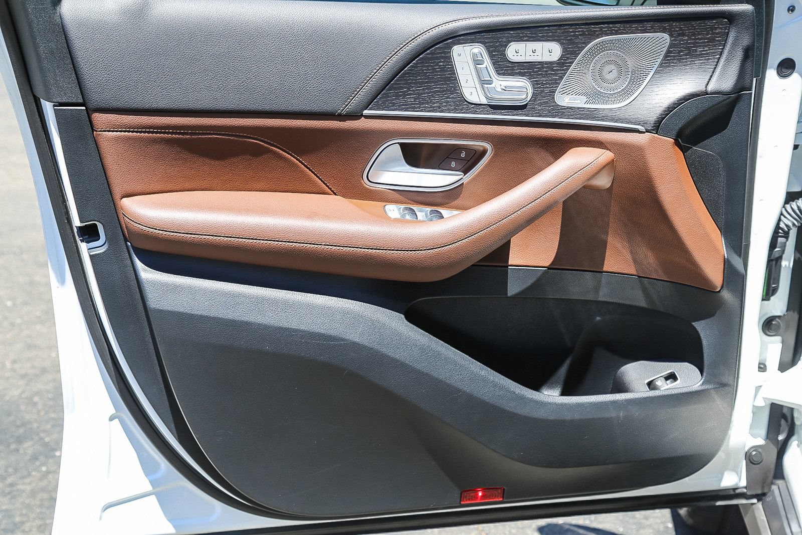 Certified 2024 Mercedes-Benz GLE 350 4MATIC image 19