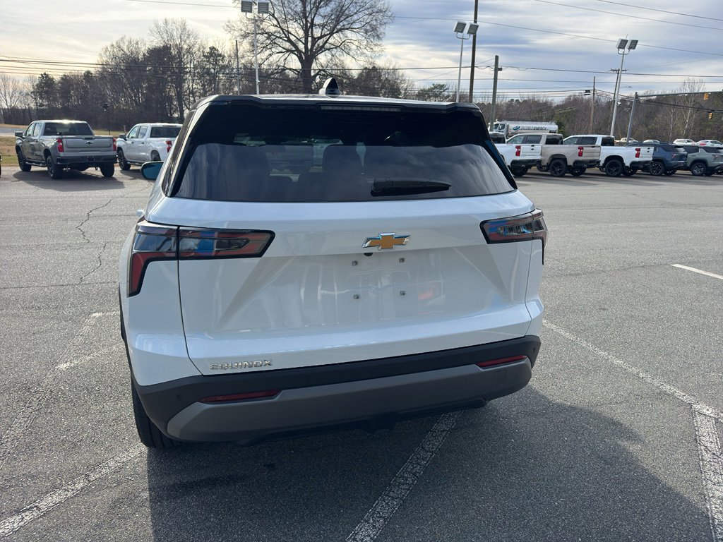 New 2026 Chevrolet Equinox LT w/ Convenience Package II image 5