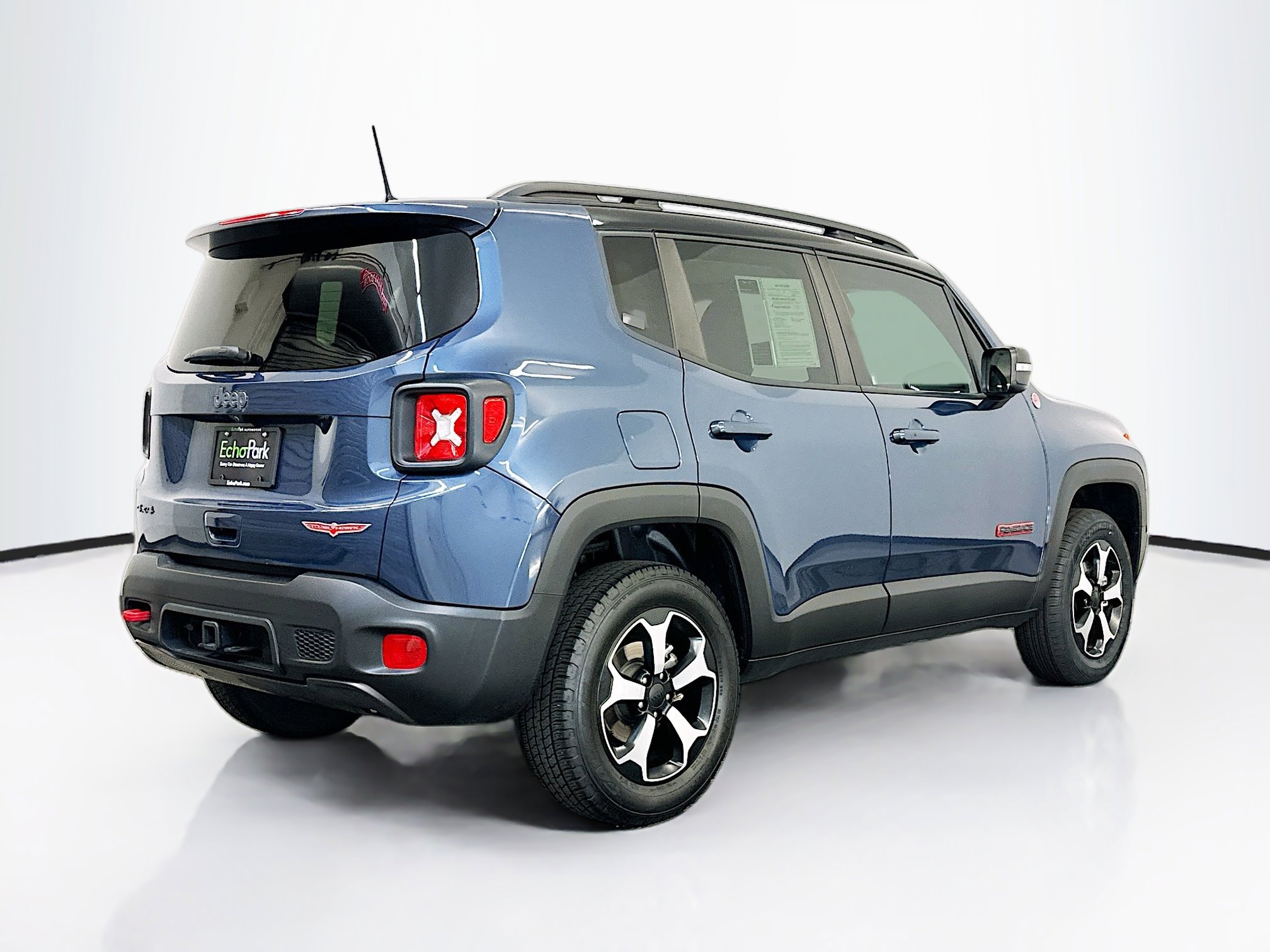 Used 2021 Jeep Renegade Trailhawk w/ Sun & Sound Group image 9