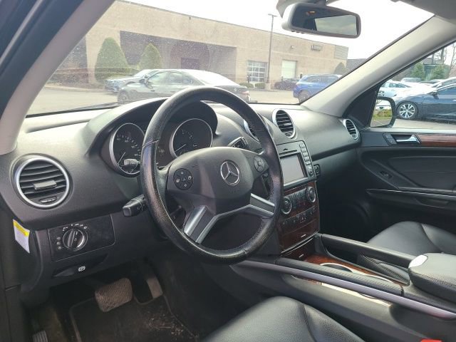 Used 2009 Mercedes-Benz ML 550 4MATIC image 9