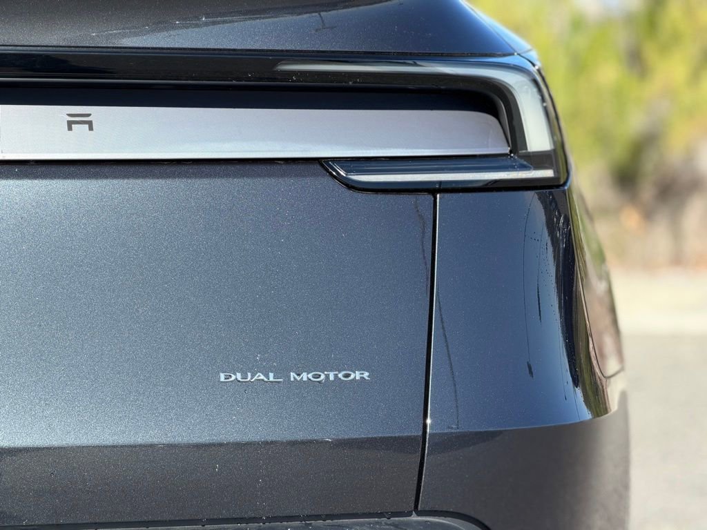 Used 2026 Tesla Model Y Long Range image 11