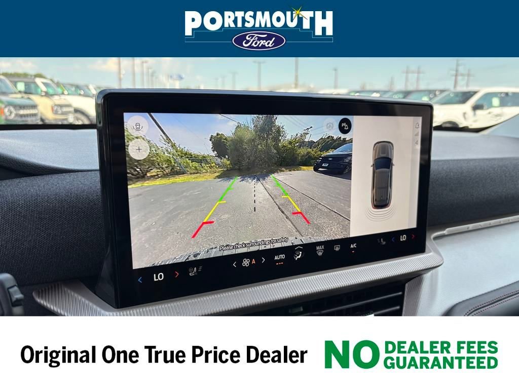 New 2025 Ford Explorer Active w/ Active Comfort Package AWD/4WD image 11