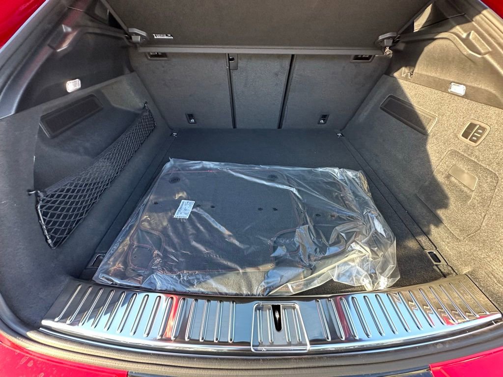 Used 2026 Porsche Cayenne GTS image 41