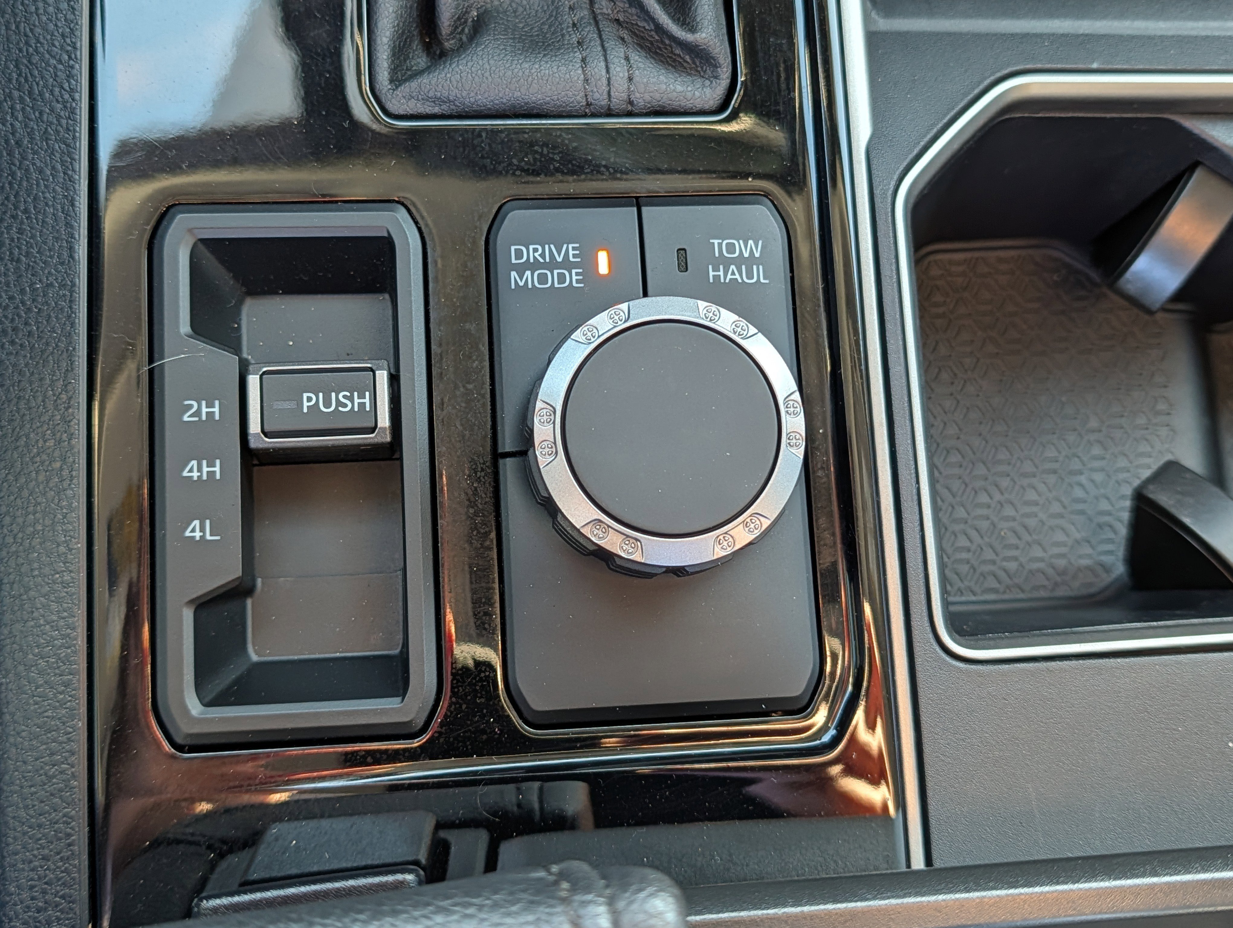 Used 2023 Toyota Tundra SR5 image 29