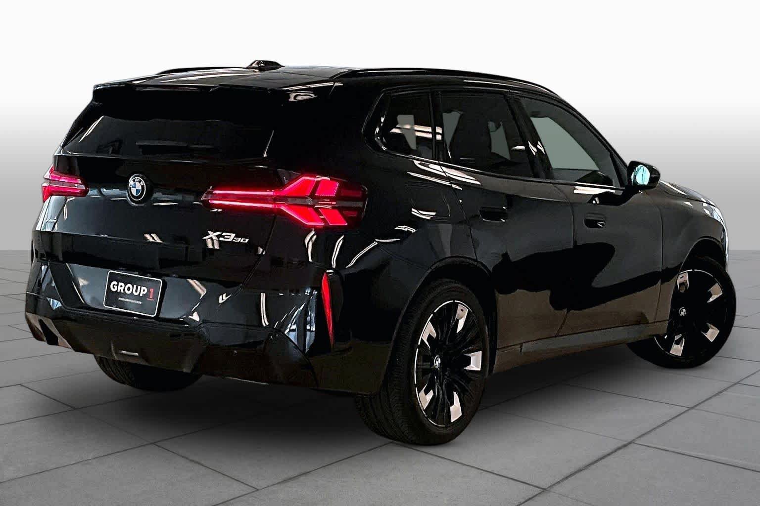 Used 2025 BMW X3 xDrive30i w/ M Sport Package AWD/4WD image 12