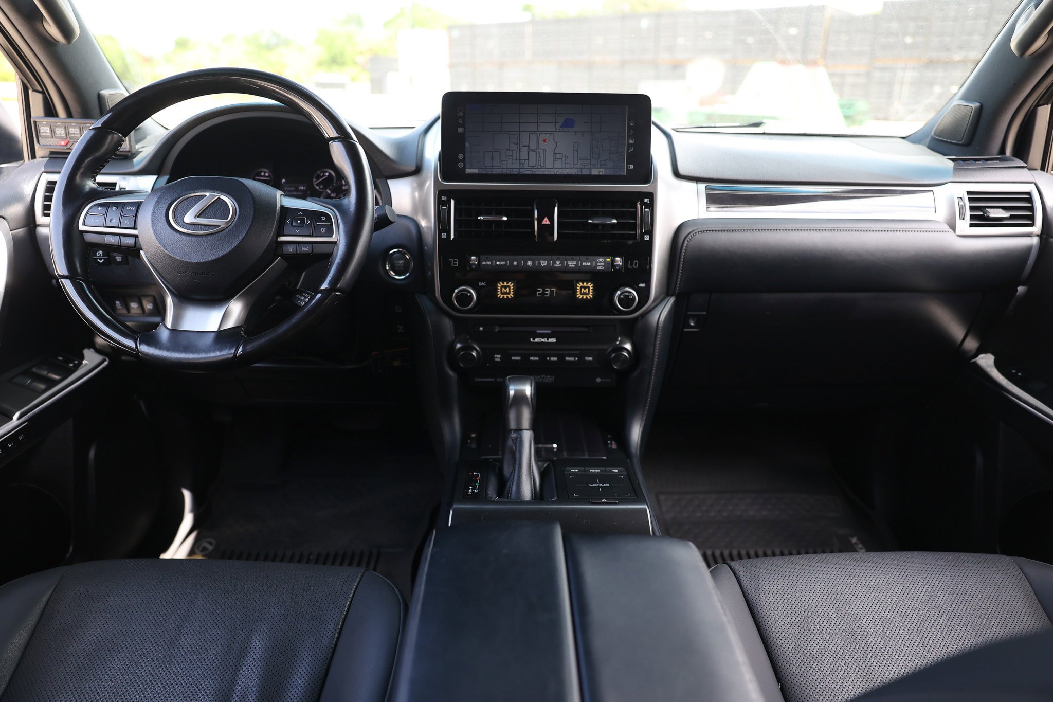 Used 2023 Lexus GX 460 Premium AWD/4WD image 25