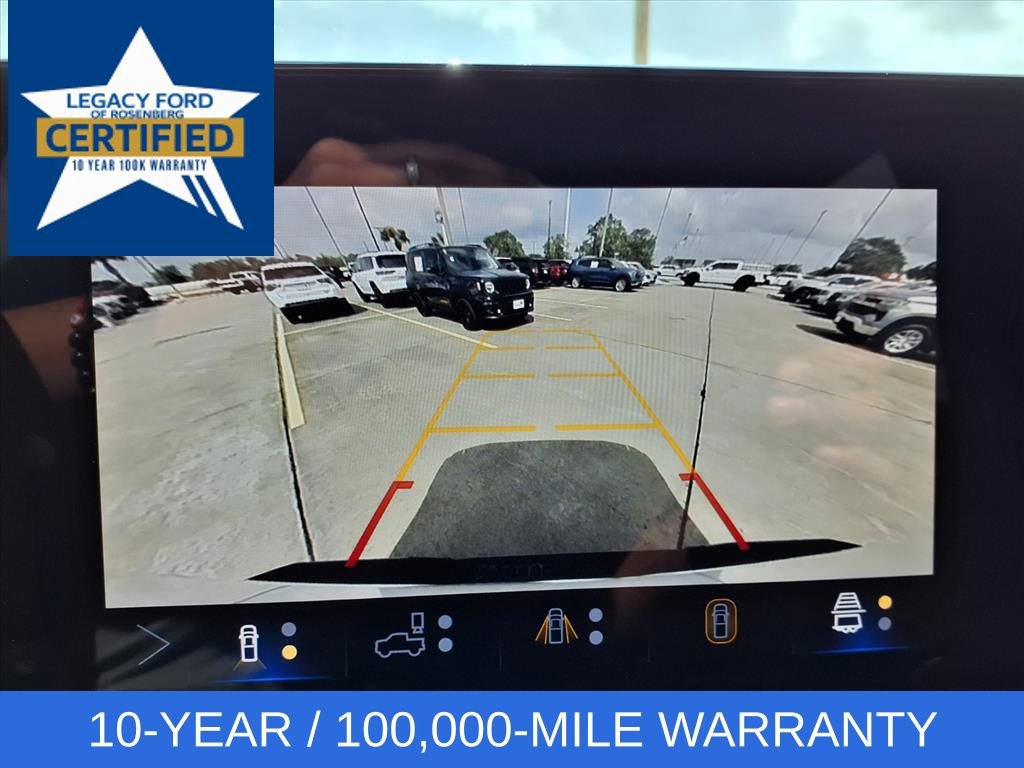 Used 2025 Chevrolet Colorado Z71 w/ Technology Package image 10