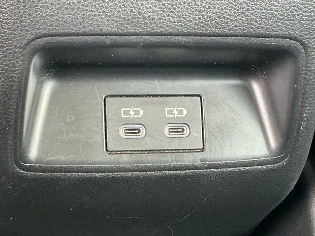 Used 2023 Toyota Corolla LE image 18