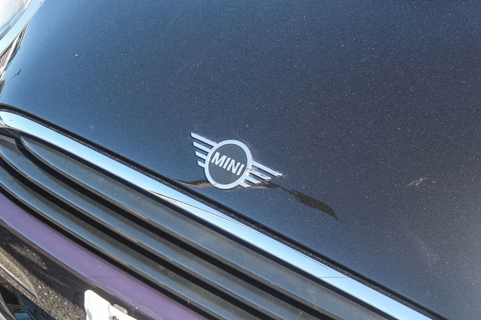 Used 2019 MINI Cooper 2-Door Hardtop w/ Signature Upholstery Package FWD image 14