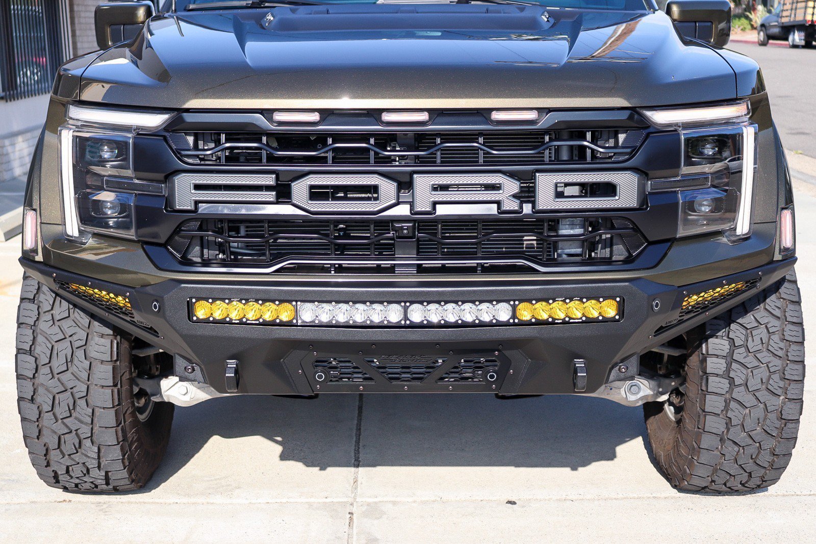 Used 2025 Ford F150 Raptor AWD/4WD image 12