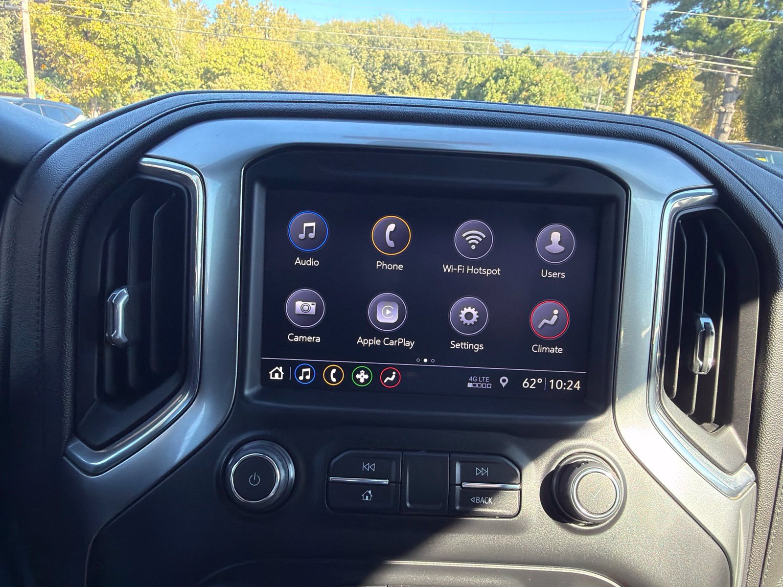Used 2019 Chevrolet Silverado 1500 LT w/ All-Star Edition AWD/4WD image 14