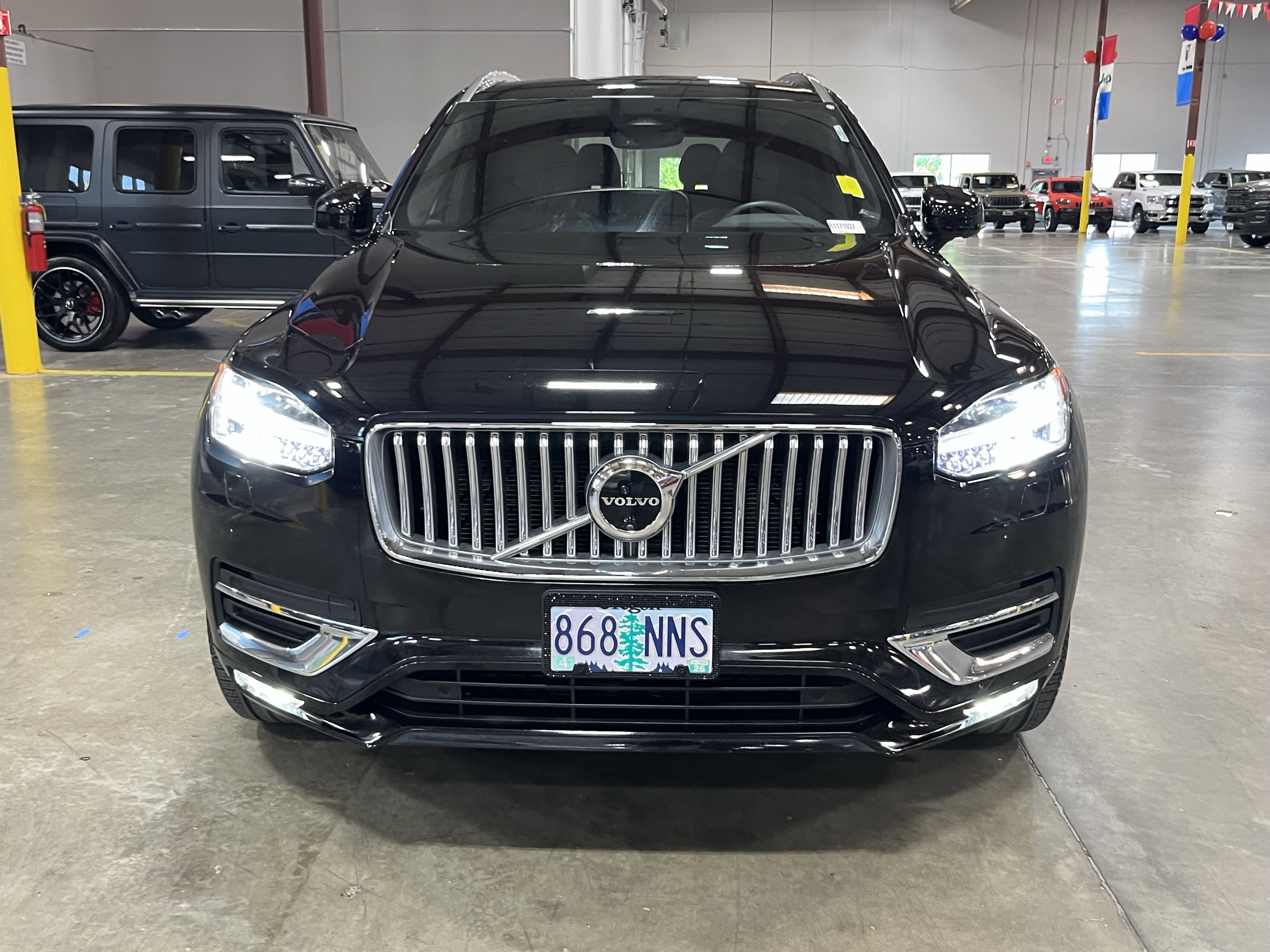 Used 2024 Volvo XC90 B6 Plus AWD/4WD image 8