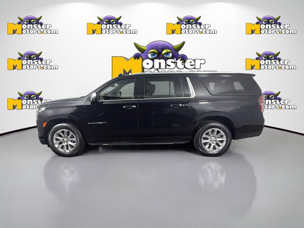 Used 2023 Chevrolet Suburban Premier w/ Premium Package image 8