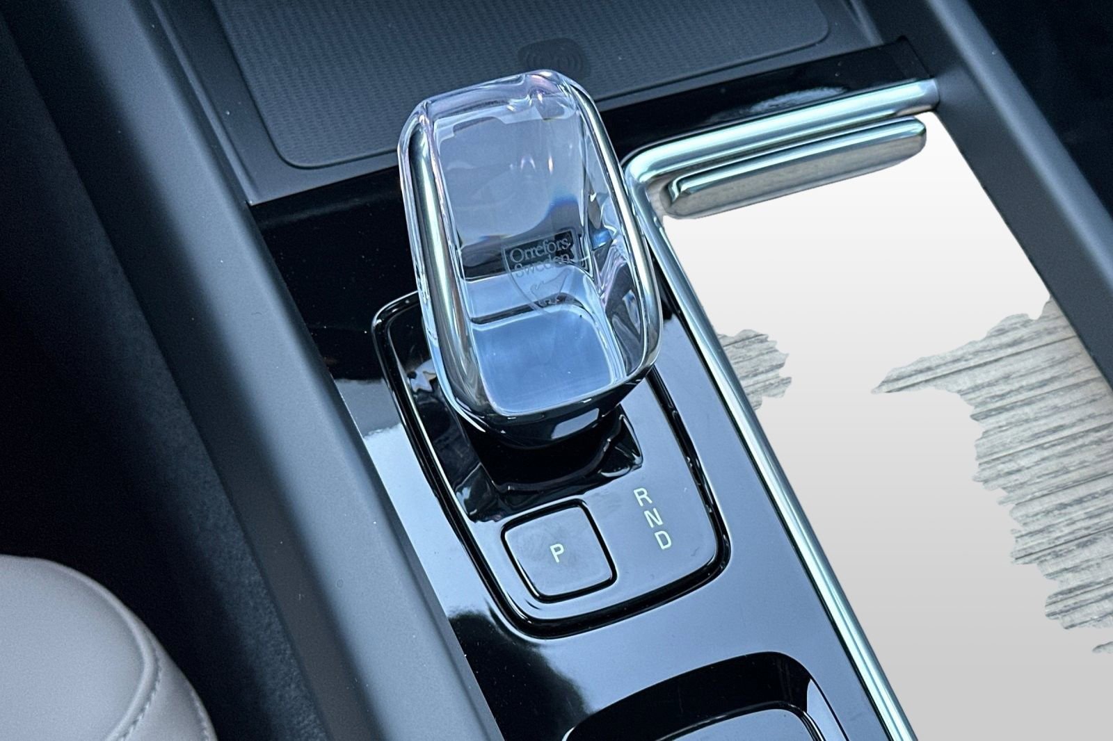 New 2026 Volvo XC60 B5 Plus w/ Protection Package Premier image 24