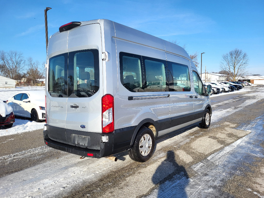 Used 2021 Ford Transit 350 XLT image 12