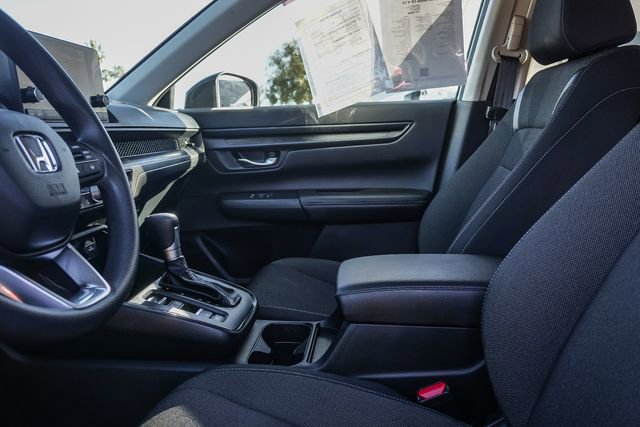 Used 2025 Honda CR-V LX image 18
