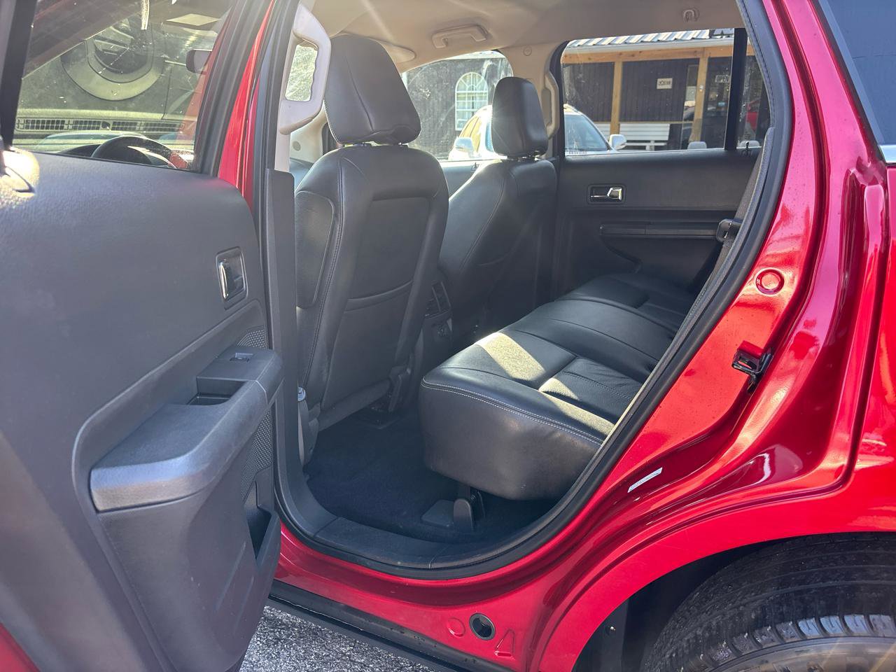 Used 2010 Ford Edge Limited FWD image 12