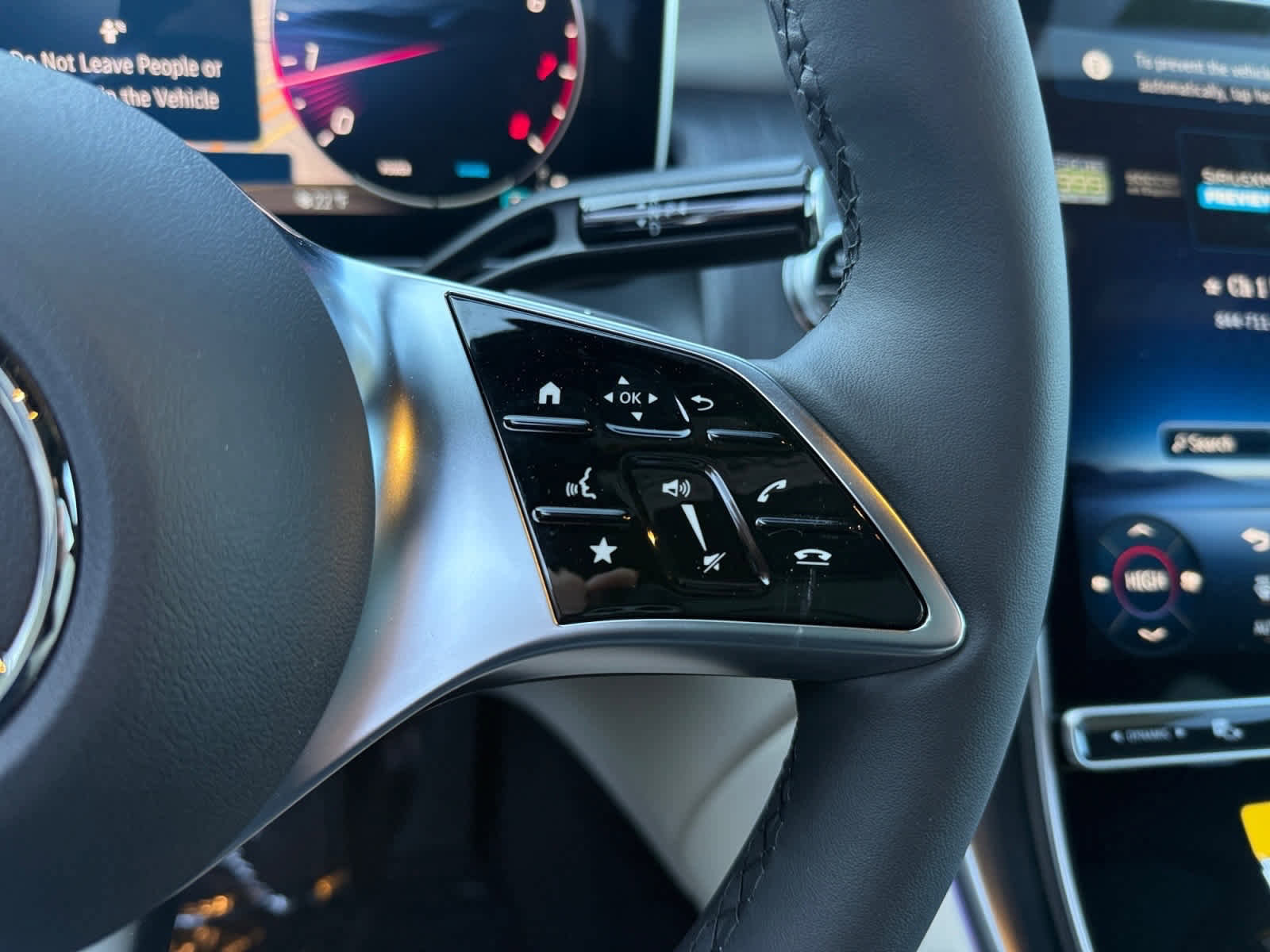 New 2026 Mercedes-Benz GLC 300 GLC 300 image 20