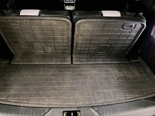 Used 2021 Ford Explorer XLT w/ Equipment Group 202A AWD/4WD image 33