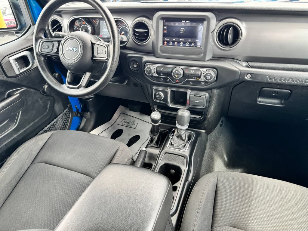 Used 2022 Jeep Wrangler Unlimited Sport AWD/4WD image 12