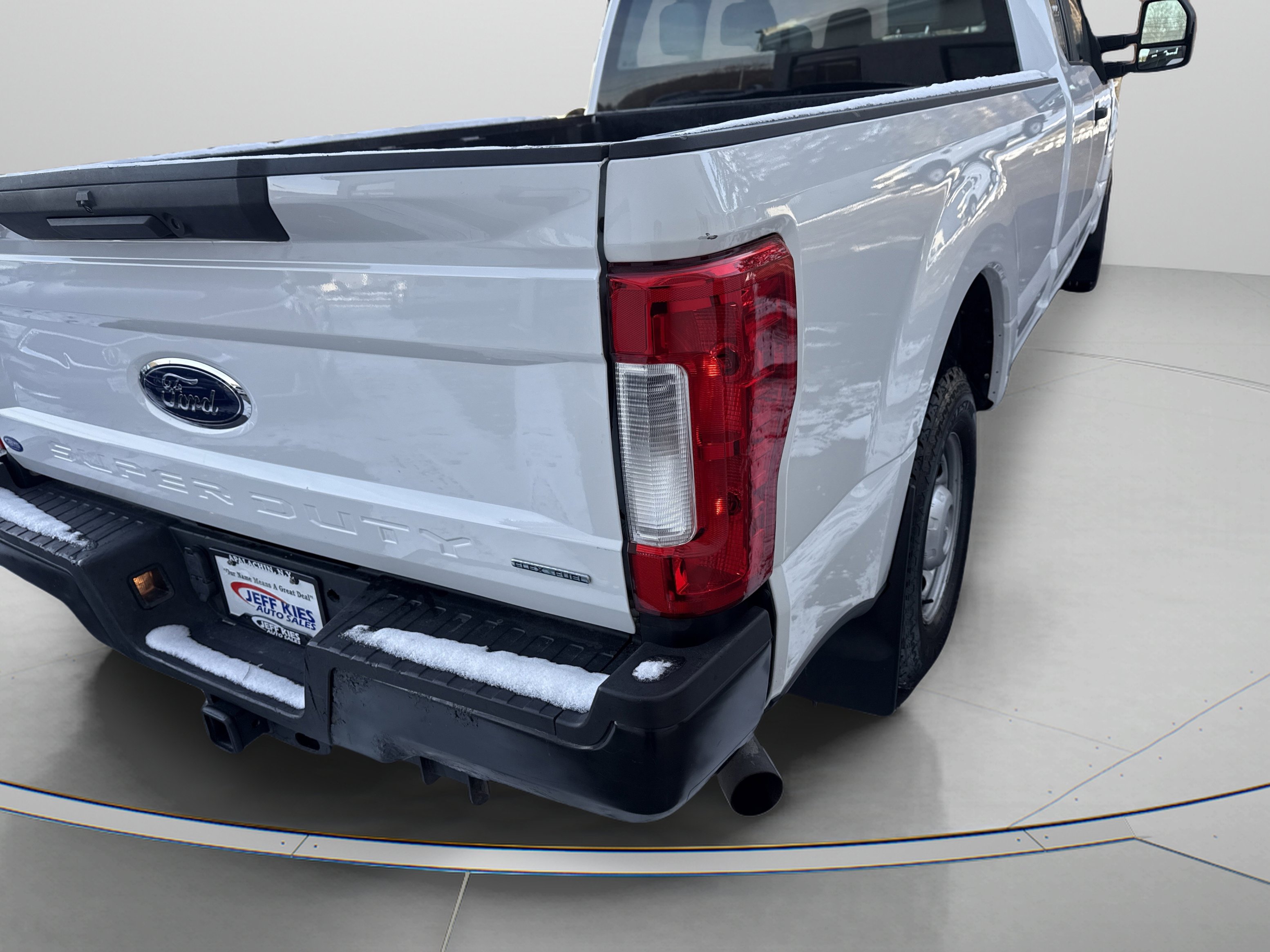 Used 2019 Ford F250 XL image 5