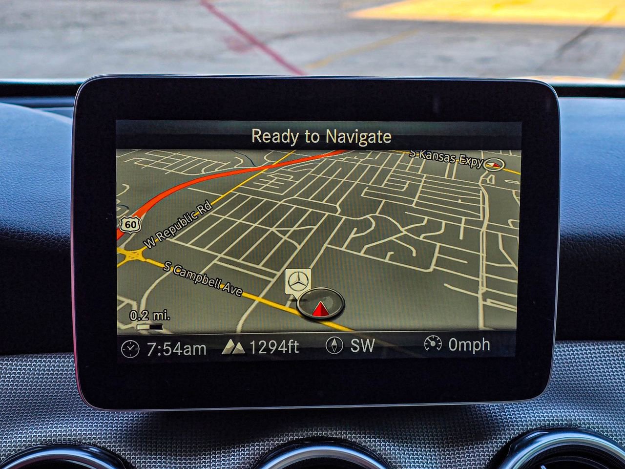 Used 2018 Mercedes-Benz GLA 250 image 16