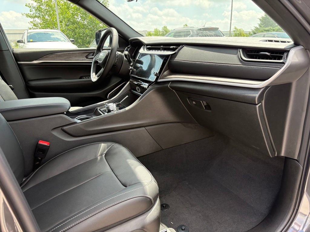 New 2026 Jeep Grand Cherokee L Limited AWD/4WD image 14