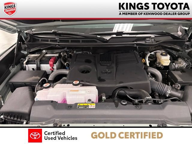 Used 2026 Toyota Tundra Limited AWD/4WD image 30