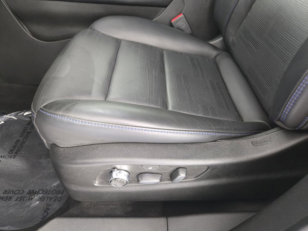 Used 2024 Cadillac XT4 Sport image 26