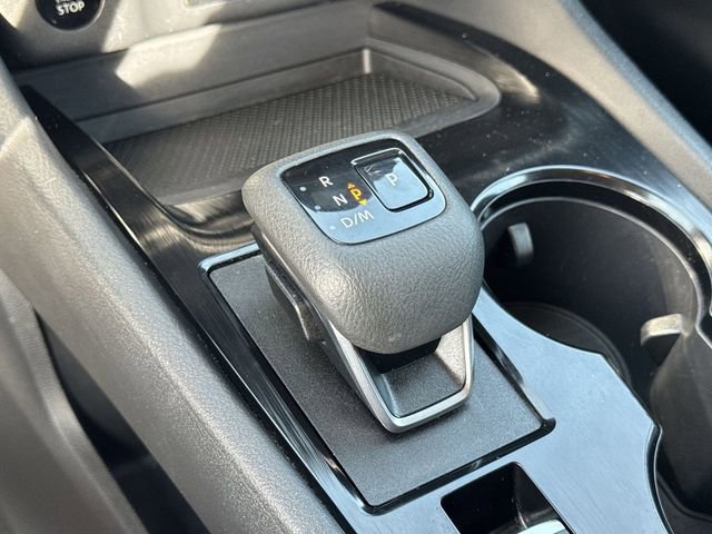 Used 2025 Nissan Rogue SV image 13