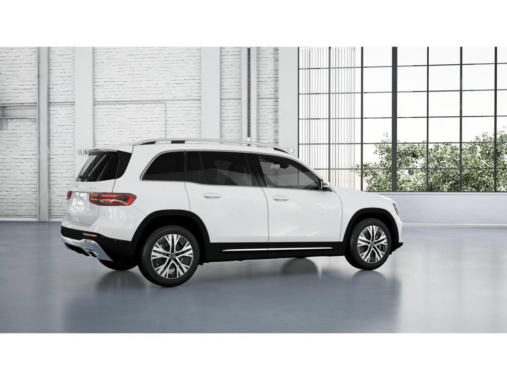 Used 2026 Mercedes-Benz GLB 250 4MATIC image 19