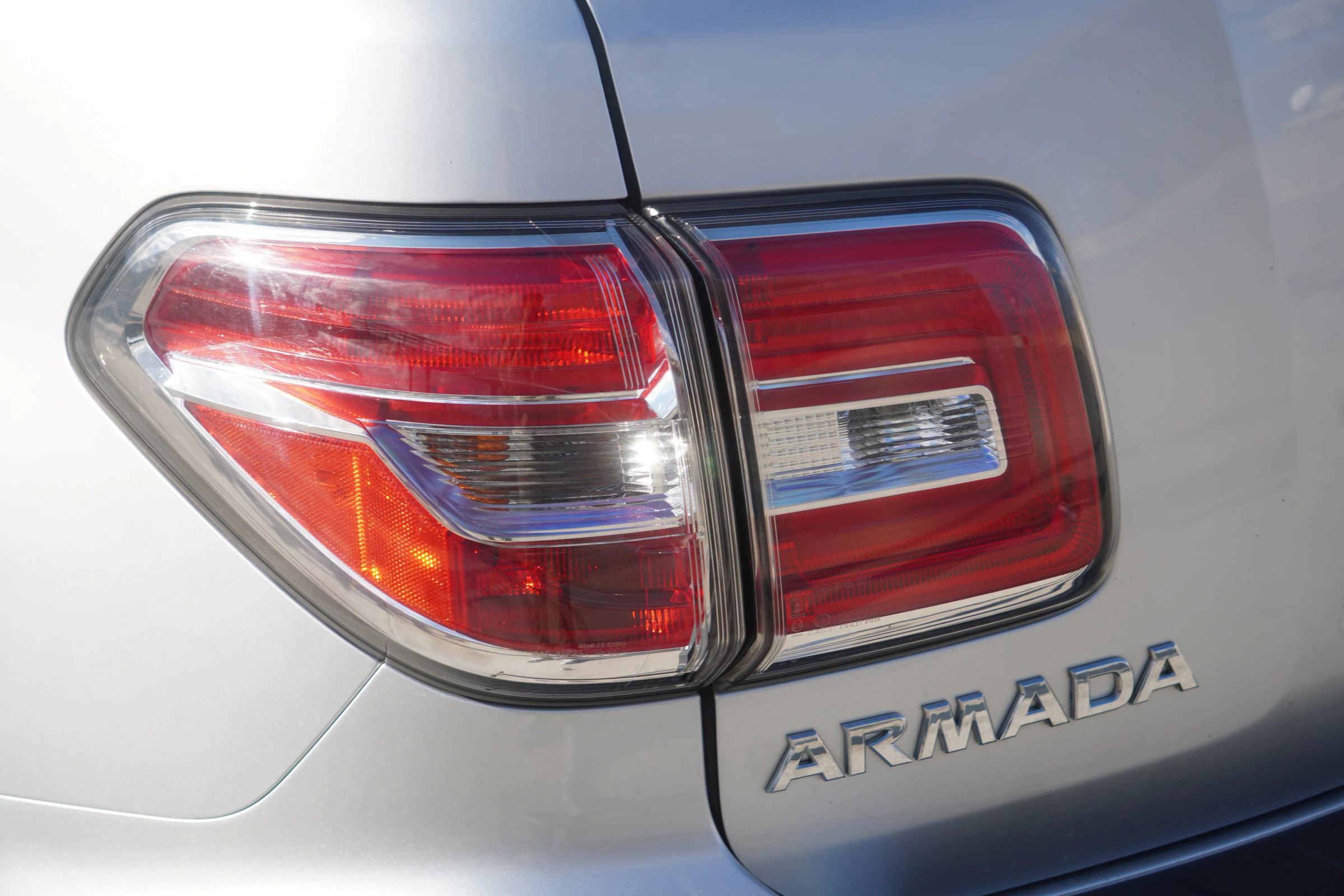 Used 2017 Nissan Armada Platinum w/ Captain Seat Package image 20