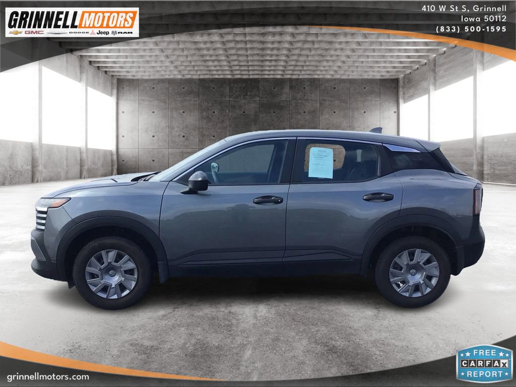 Used 2025 Nissan Kicks S image 8