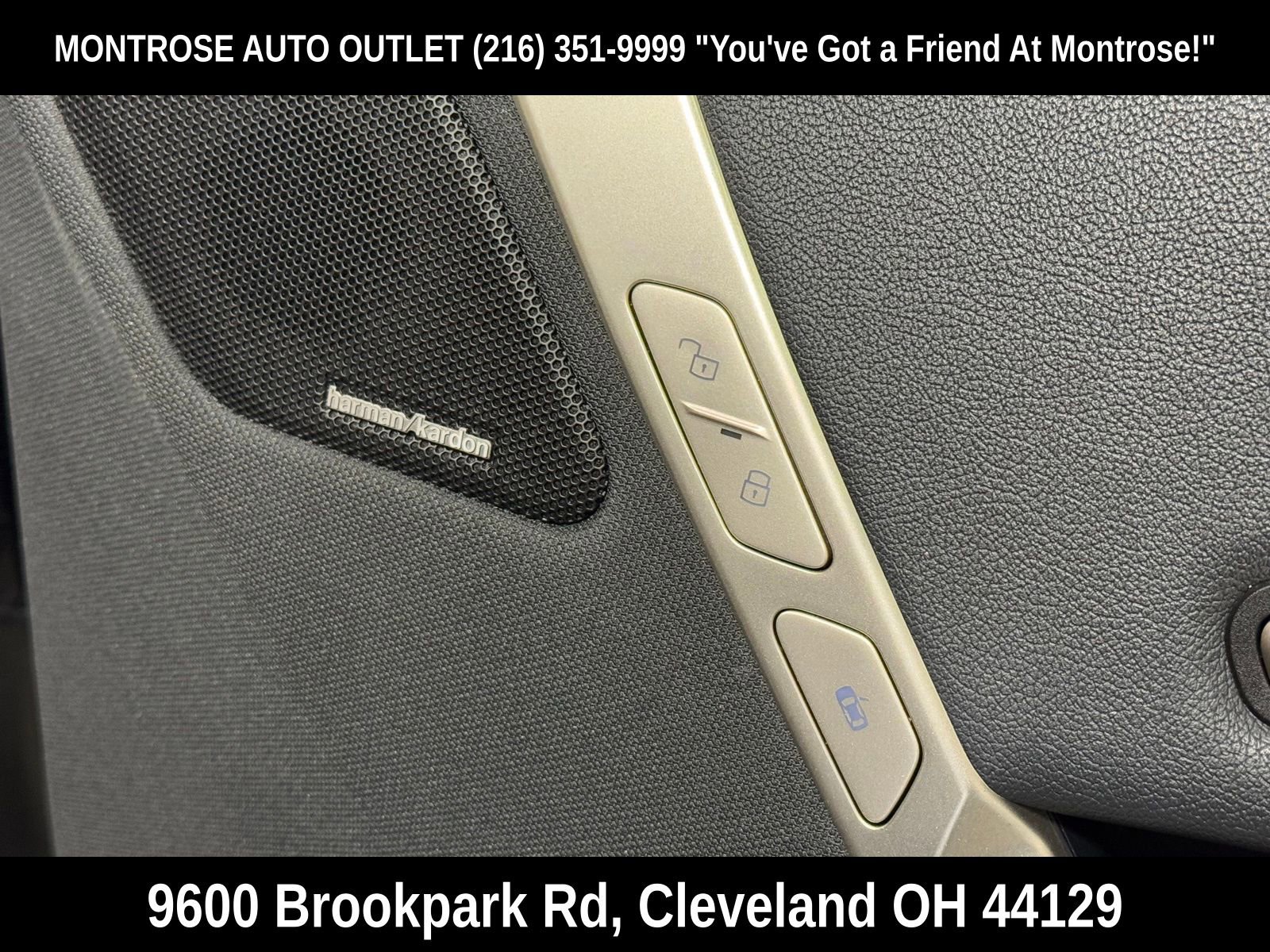 Used 2022 BMW iX xDrive50 w/ Convenience Package image 50