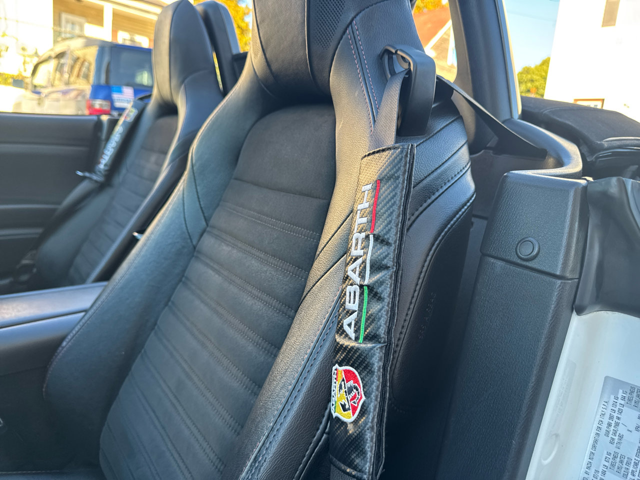 Used 2017 FIAT 124 Spider Abarth image 25