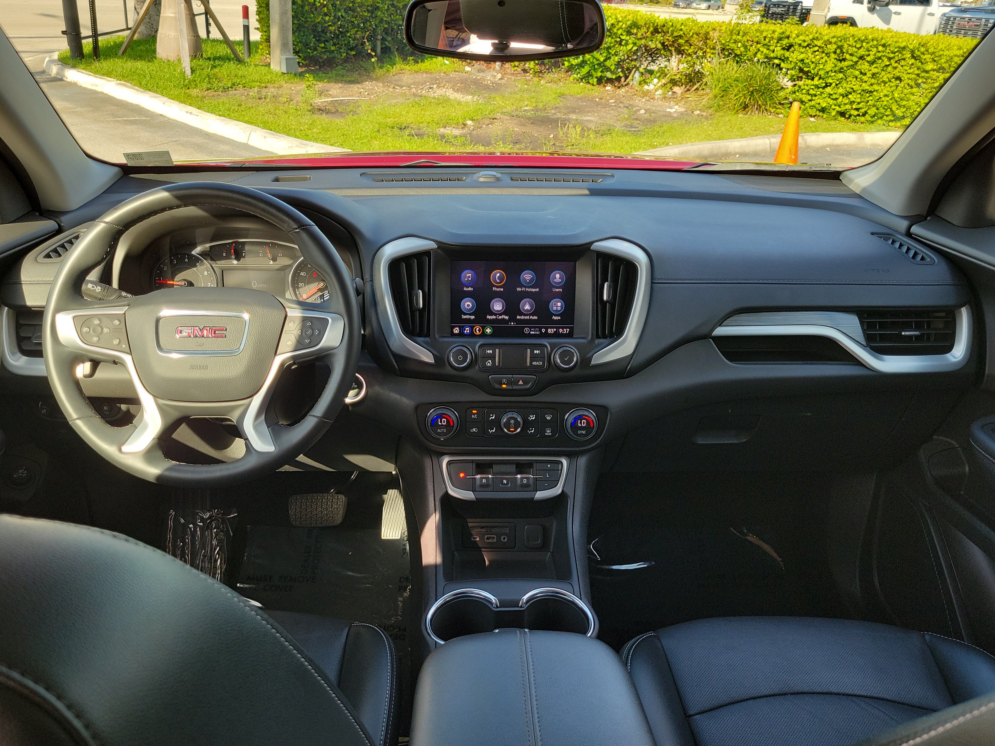 Used 2024 GMC Terrain SLT FWD image 16
