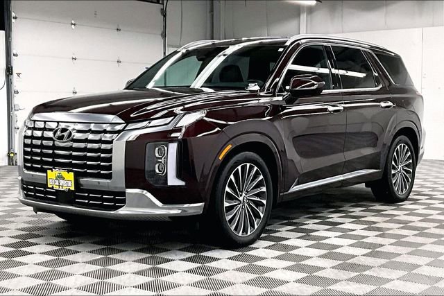 Used 2023 Hyundai Palisade Calligraphy image 11