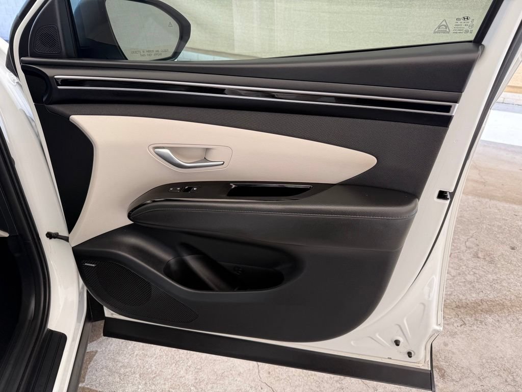 Used 2022 Hyundai Tucson Limited FWD image 14