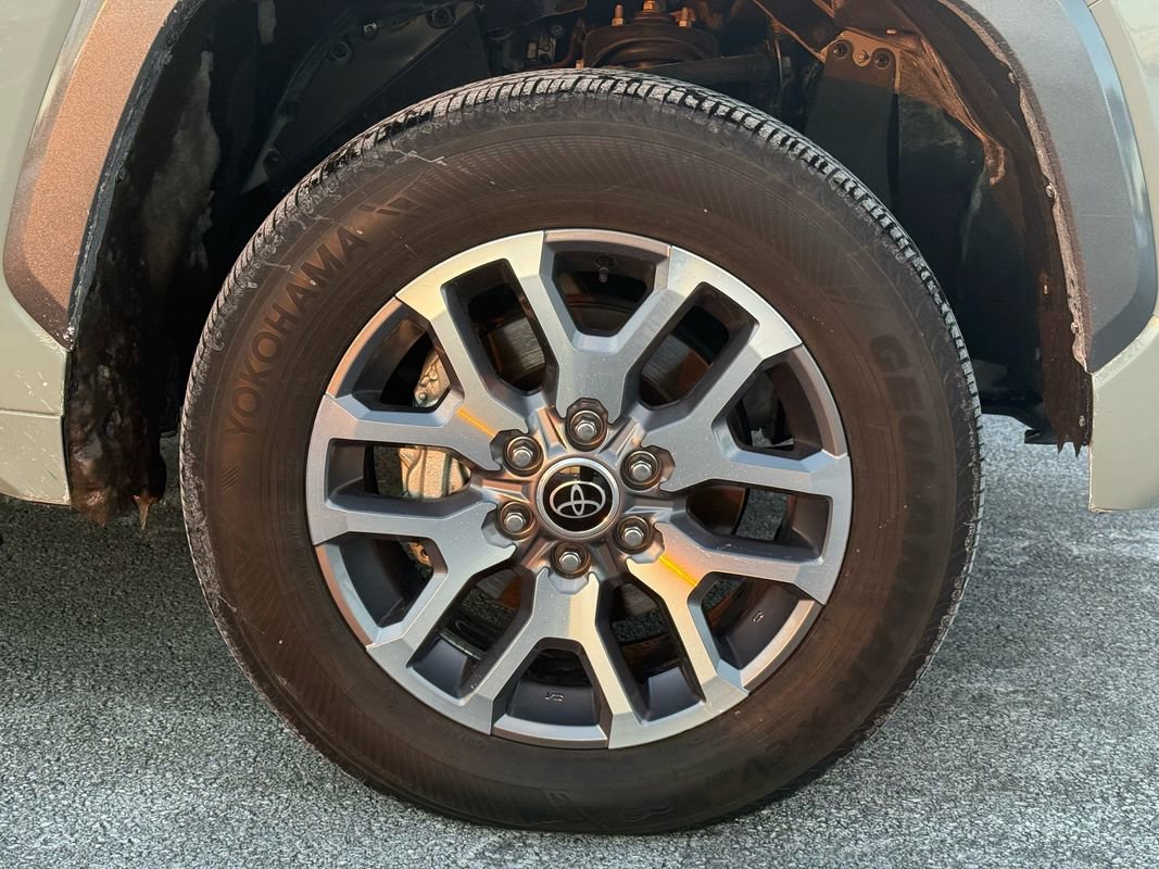 Used 2024 Toyota Tundra 1794 Edition image 9