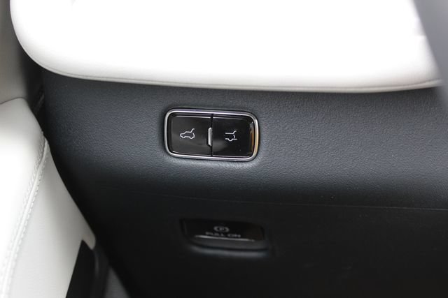 New 2026 Lincoln Navigator Reserve w/ Jet Appearance Package AWD/4WD image 19