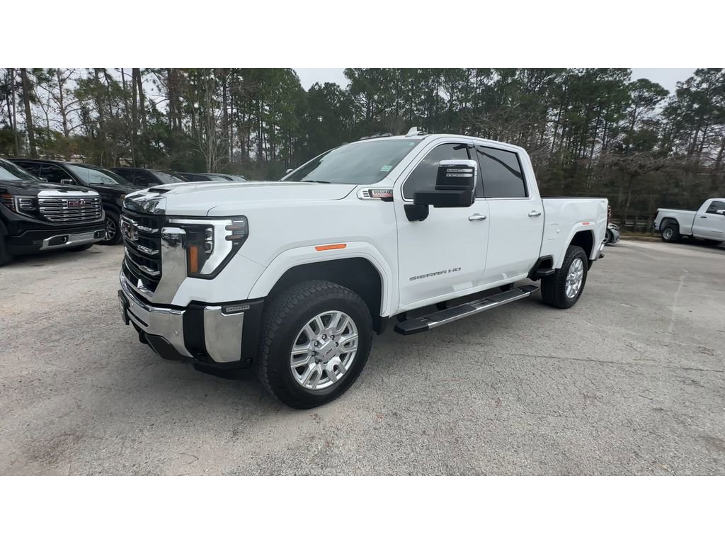 Certified 2024 GMC Sierra 3500 SLT w/ SLT Premium Package image 4