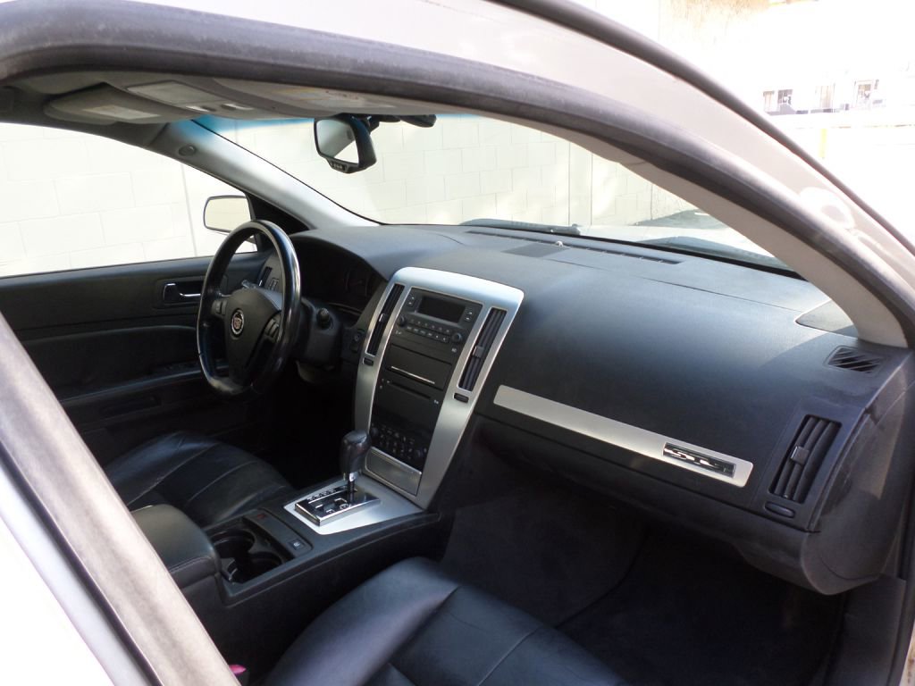 Used 2005 Cadillac STS w/ Preferred Equipment Group RWD image 12